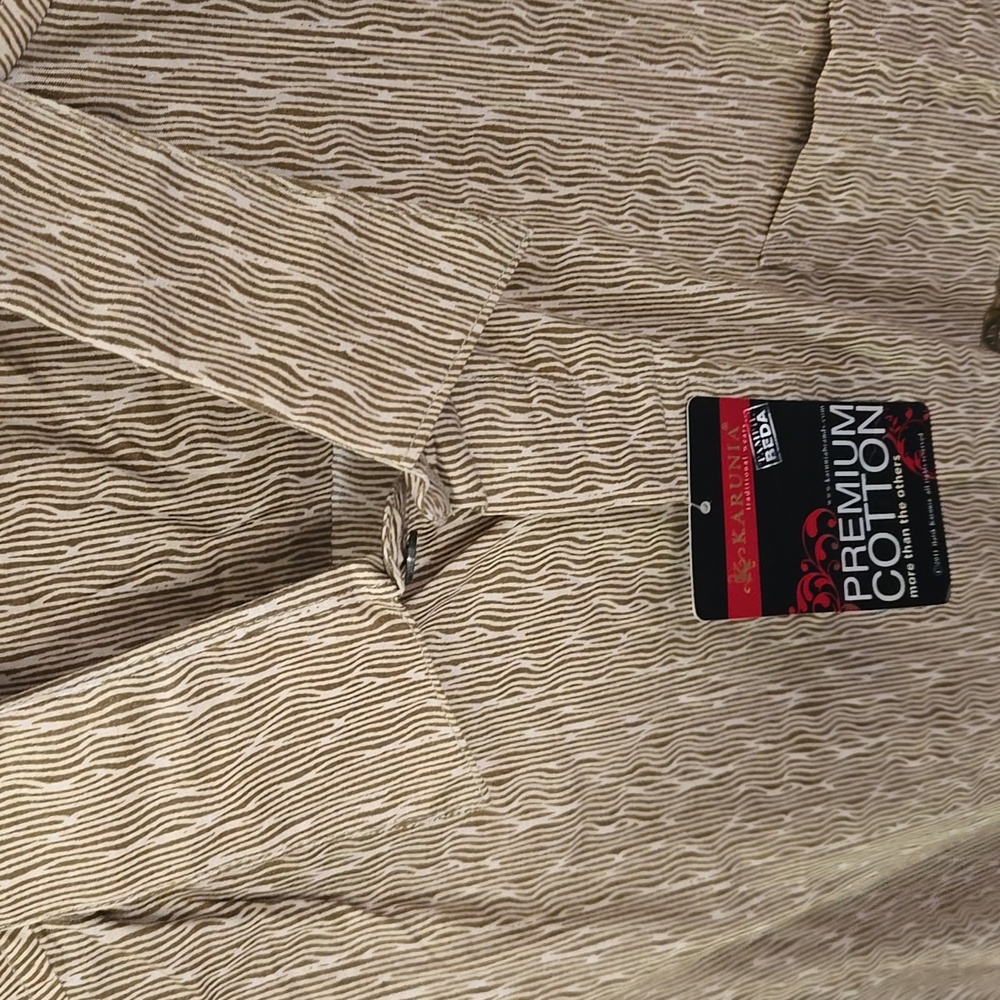 K Karunia Patchwork Short Sleeve Shirt - Picture 5 of 10